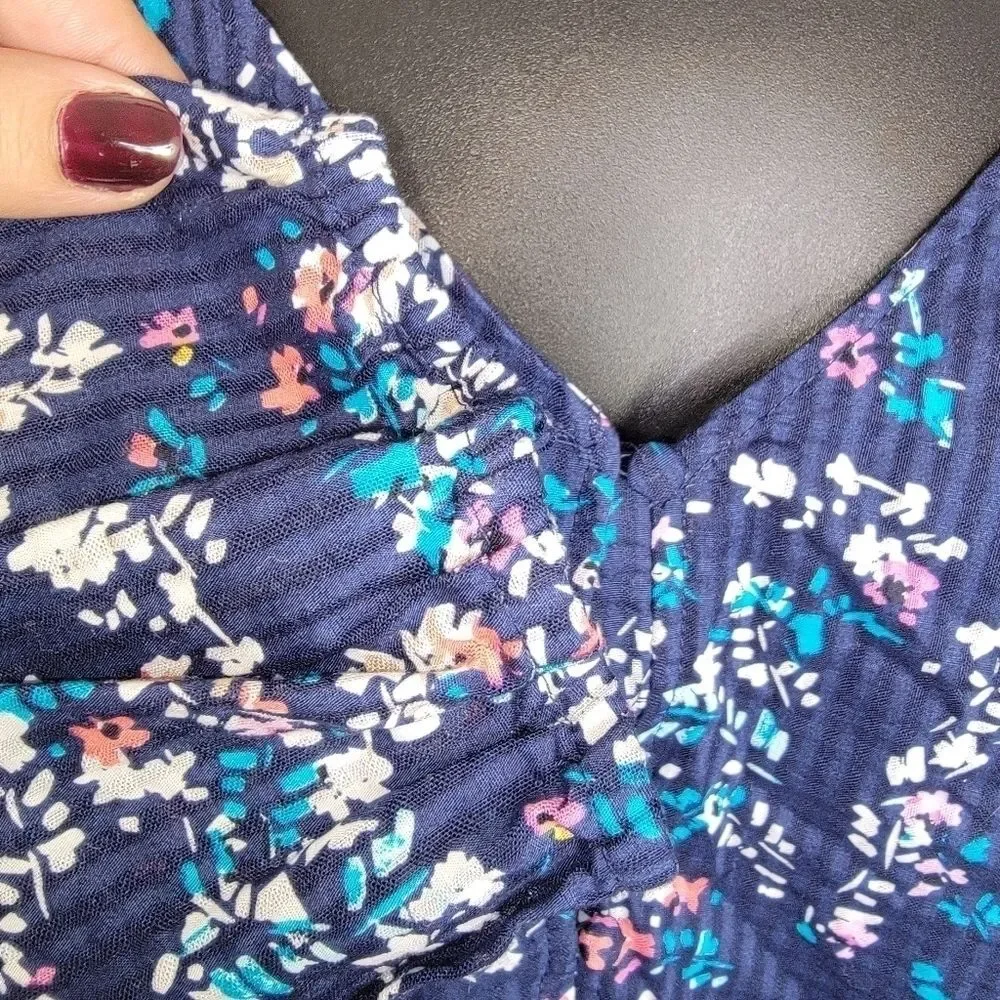 St. John's Bay Nwt floral burton front tie hem peasant top size XL